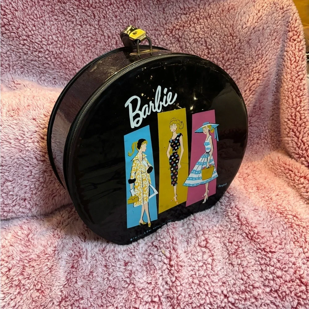 1960's Vinyl Mattel Ponytail Barbie Hat Box Case (GREAT CONDITION) - Picture 5 of 10